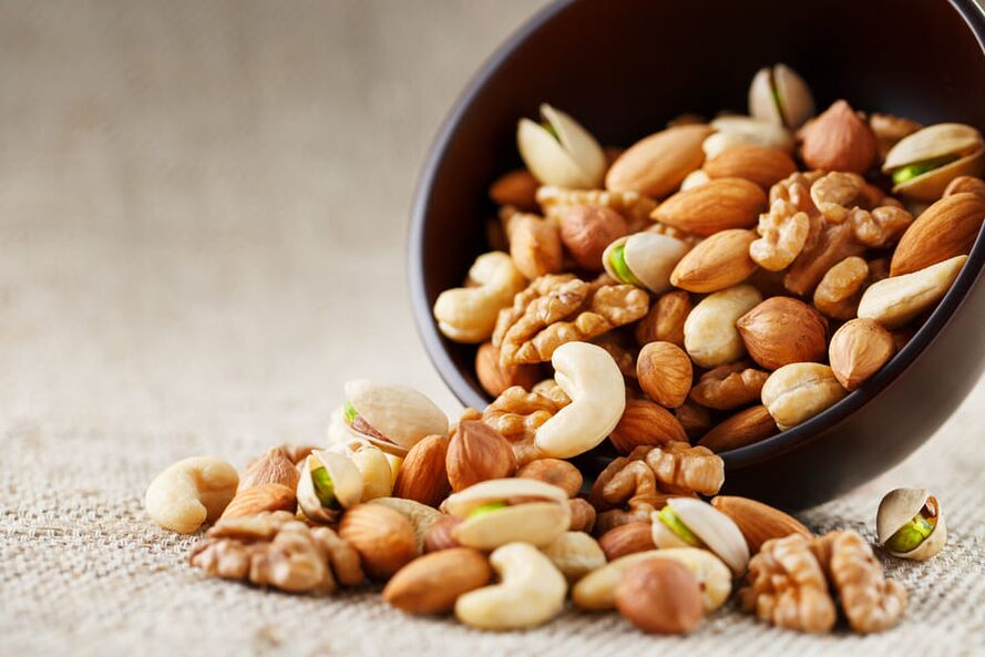 A variety of nuts to increase potency in men